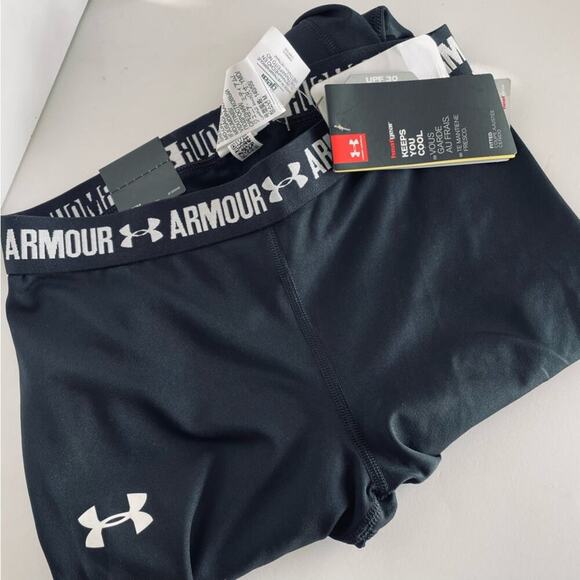 🆕 Under Armour Capri length athletic pants NWT size youth medium - Picture 7 of 10